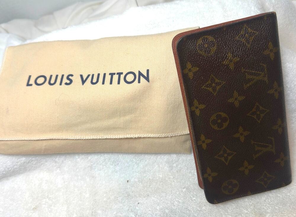 Louis Vuitton Zippy Wallet Monogram Canvas Zip Around w/ Dust Bag